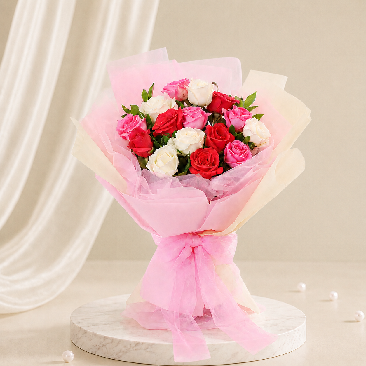 Elegant Mixed Rose Bouquet