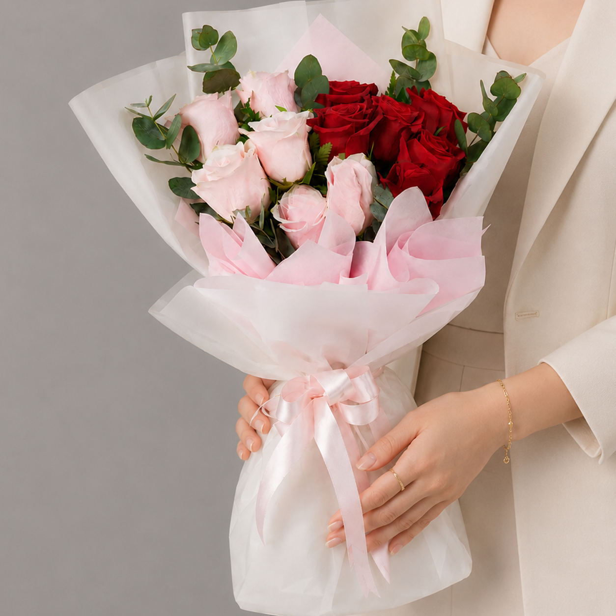 Classy Pink & Red Rose Bouquet