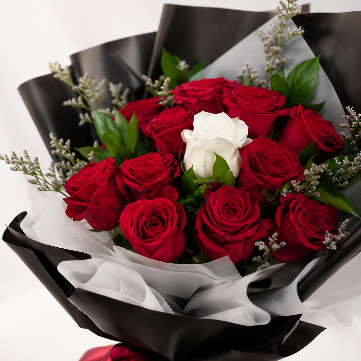 Congratulatory Red Roses Bouquet