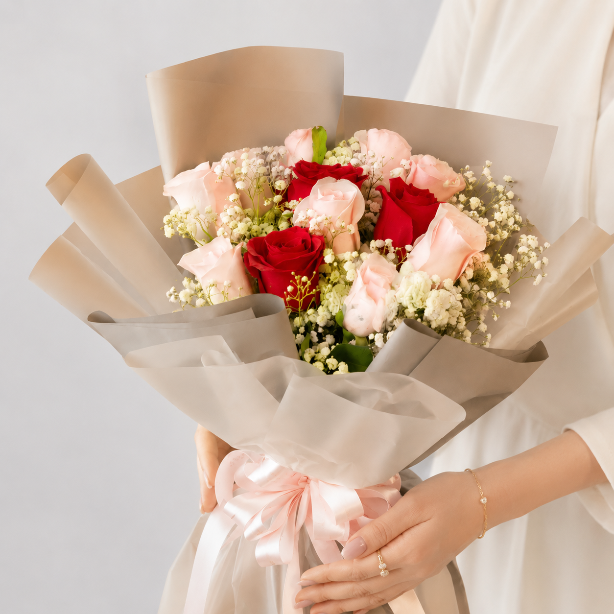 Calm Waves Roses Bouquet
