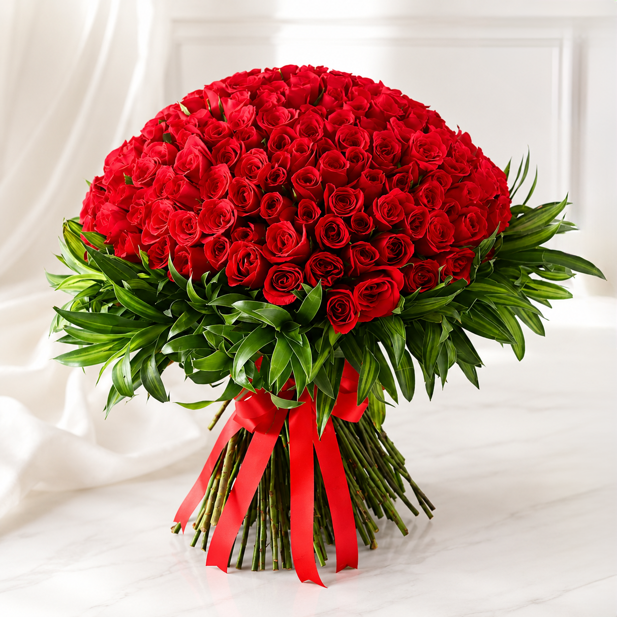 Grand Love 200 Red Roses Bouquet
