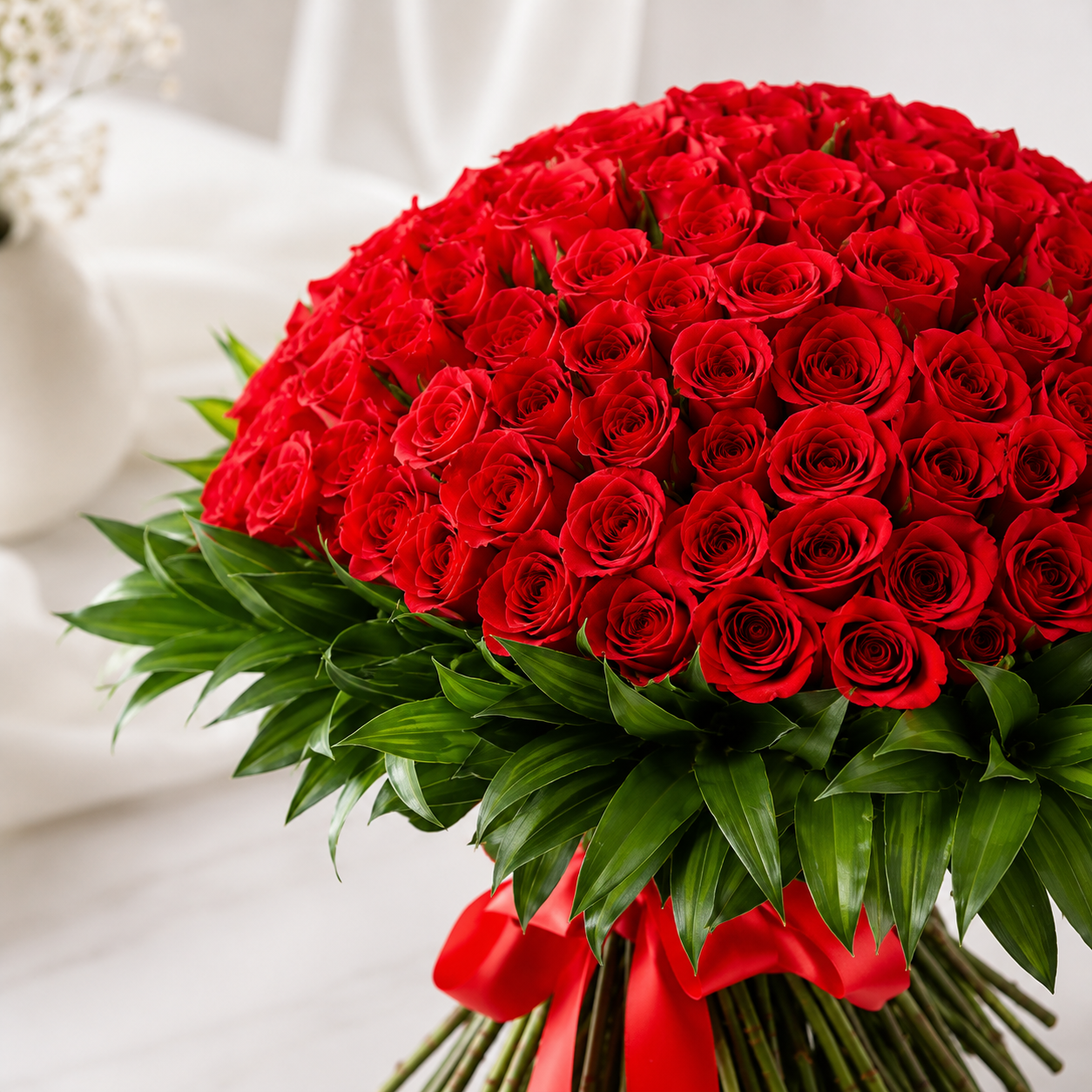 Grand Love 200 Red Roses Bouquet