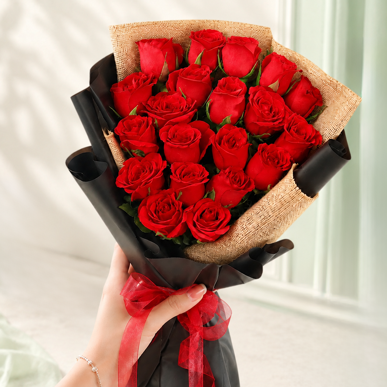 Red Rose Bouquet - 20 Stems