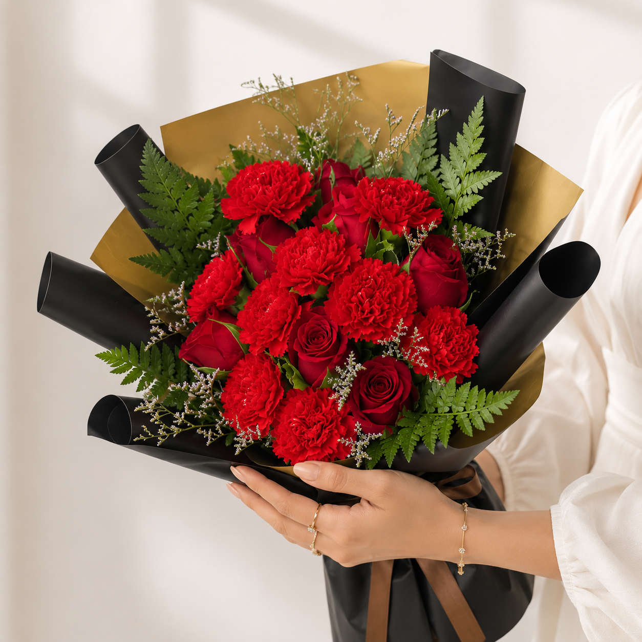 Red Roses & Carnations Bouquet