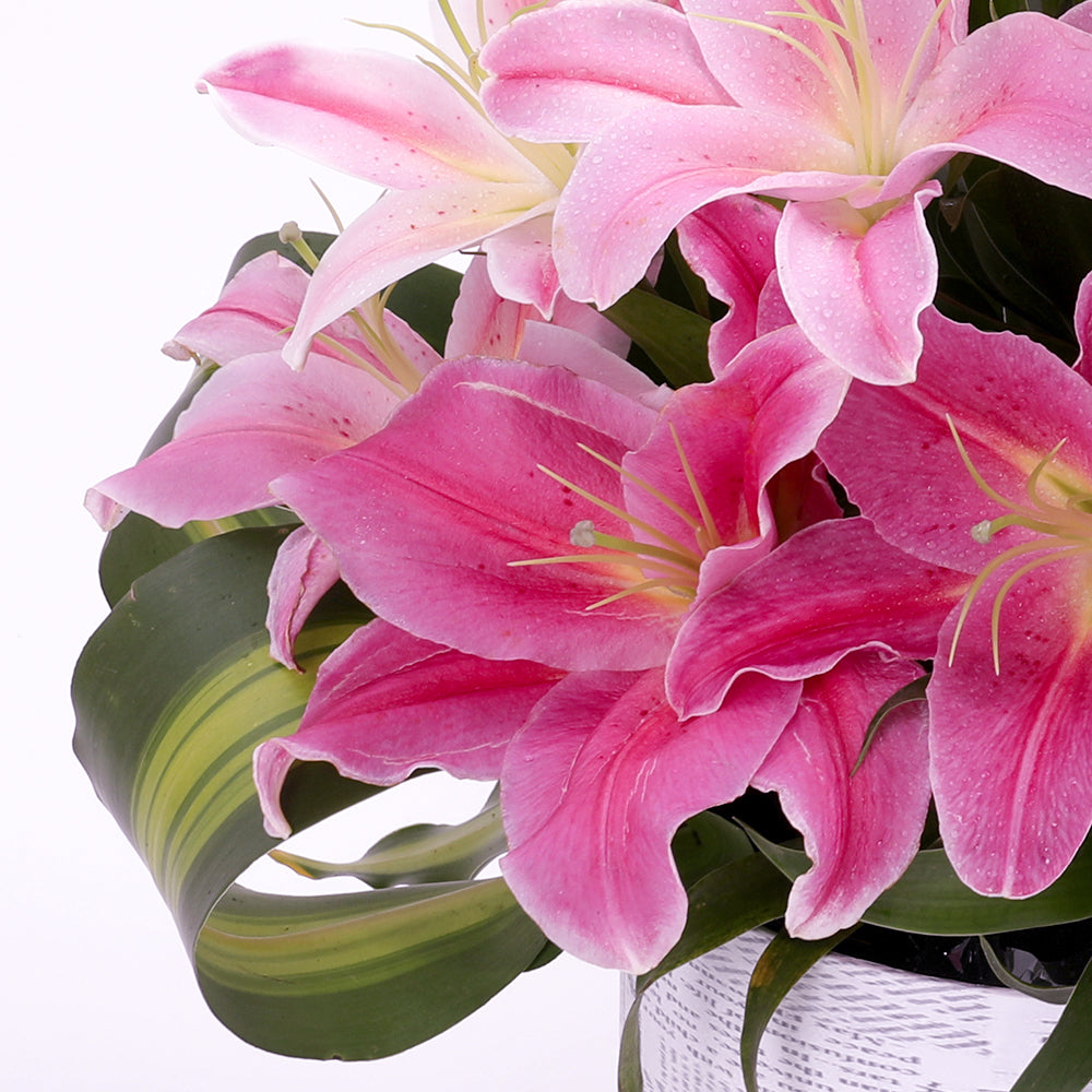  Pink lilies bouquet