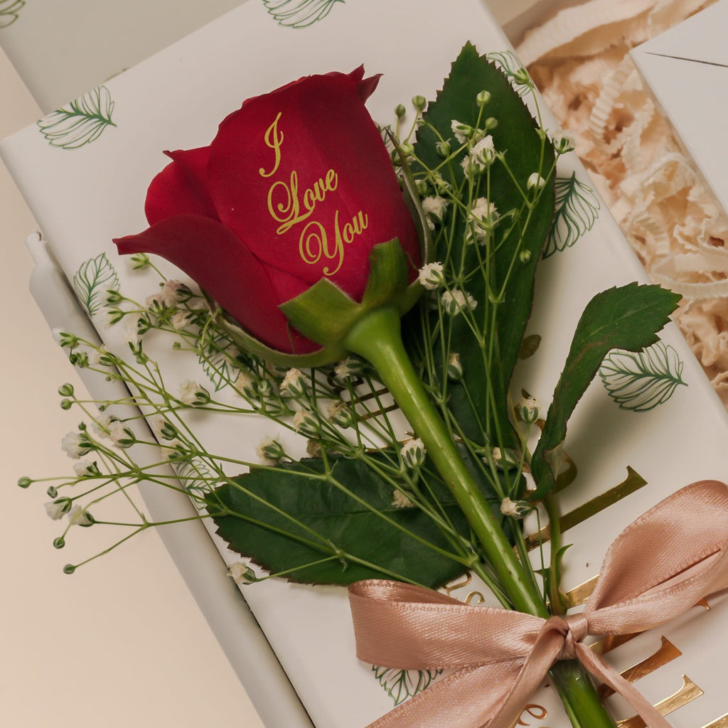 Charming Rose Gift Box