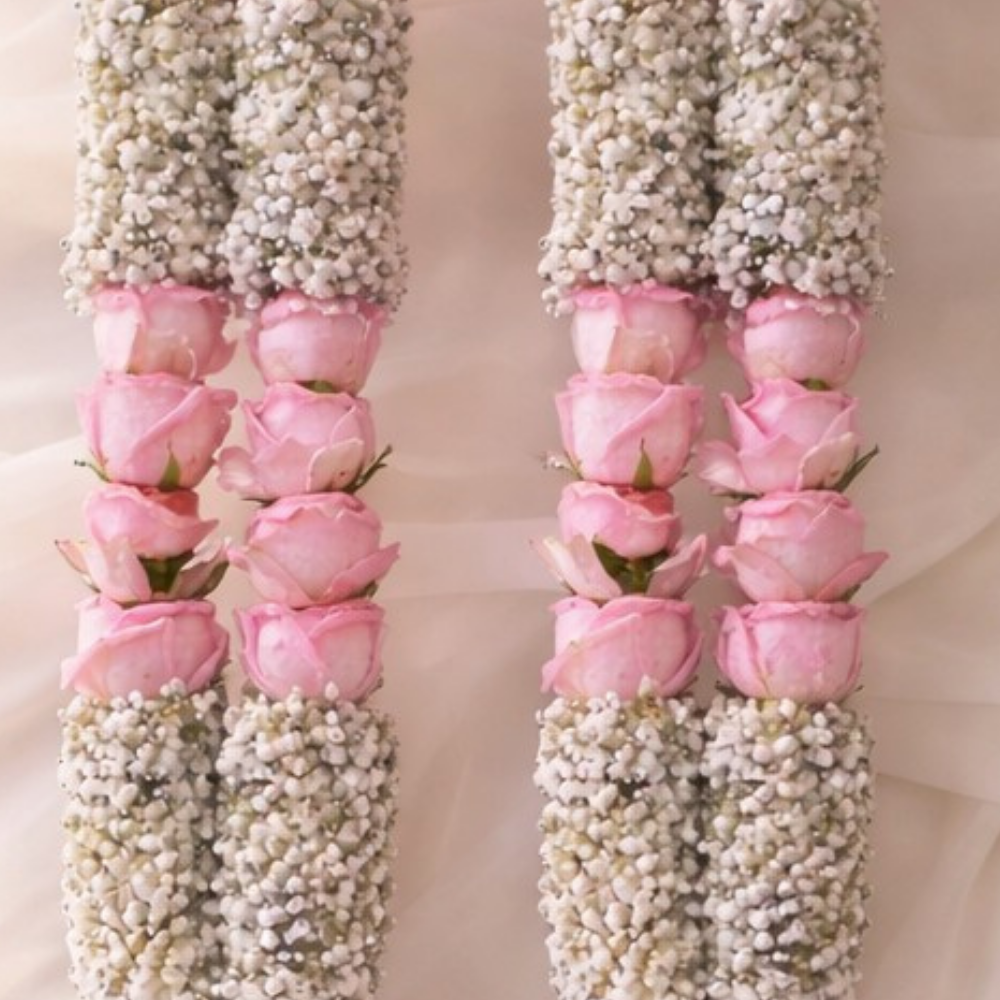 Pink Rose Bud & Baby's Breath Garland