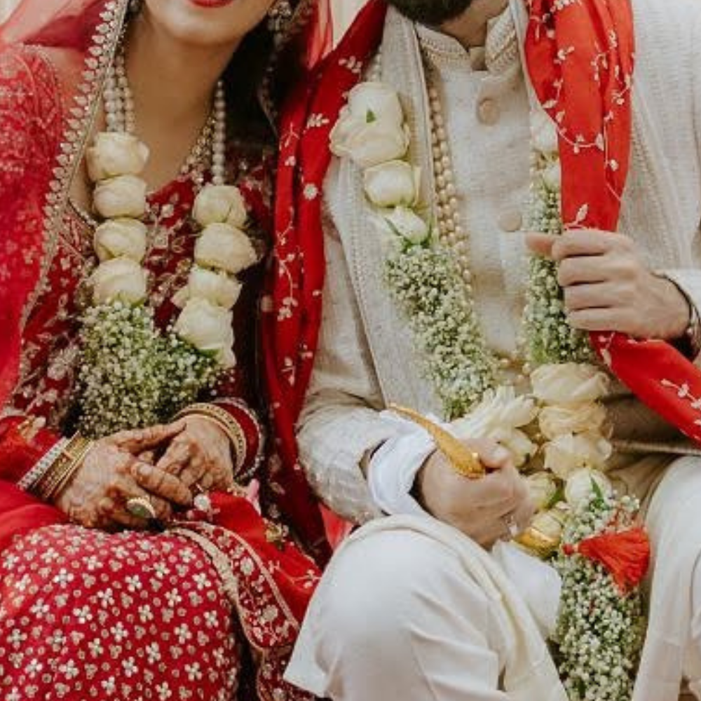 White Rose and Baby's Breath Wedding Garland for Bride and Groom