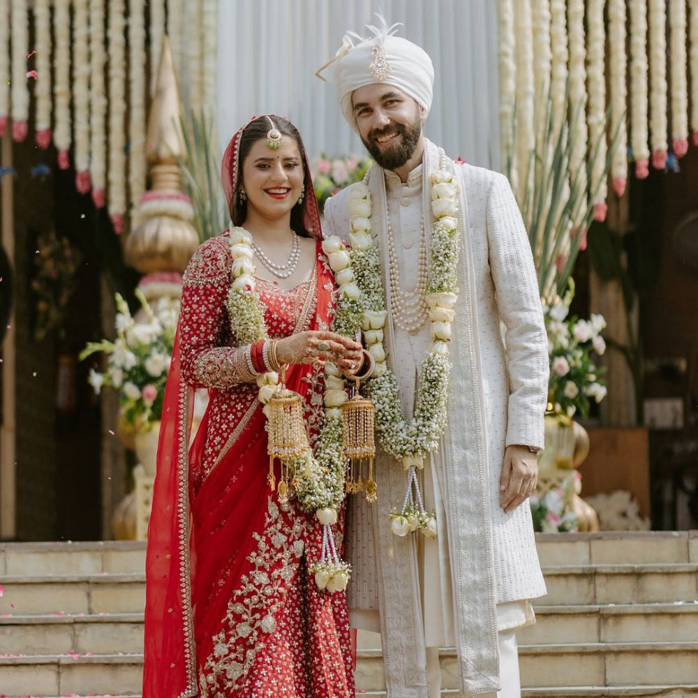 White Rose and Baby's Breath Wedding Garland for Bride and Groom