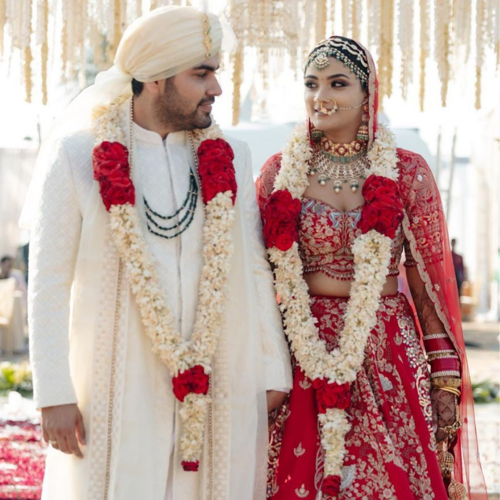 Rajnigandha and Red Rose Wedding Garland - Handcrafted Traditional Floral Haar