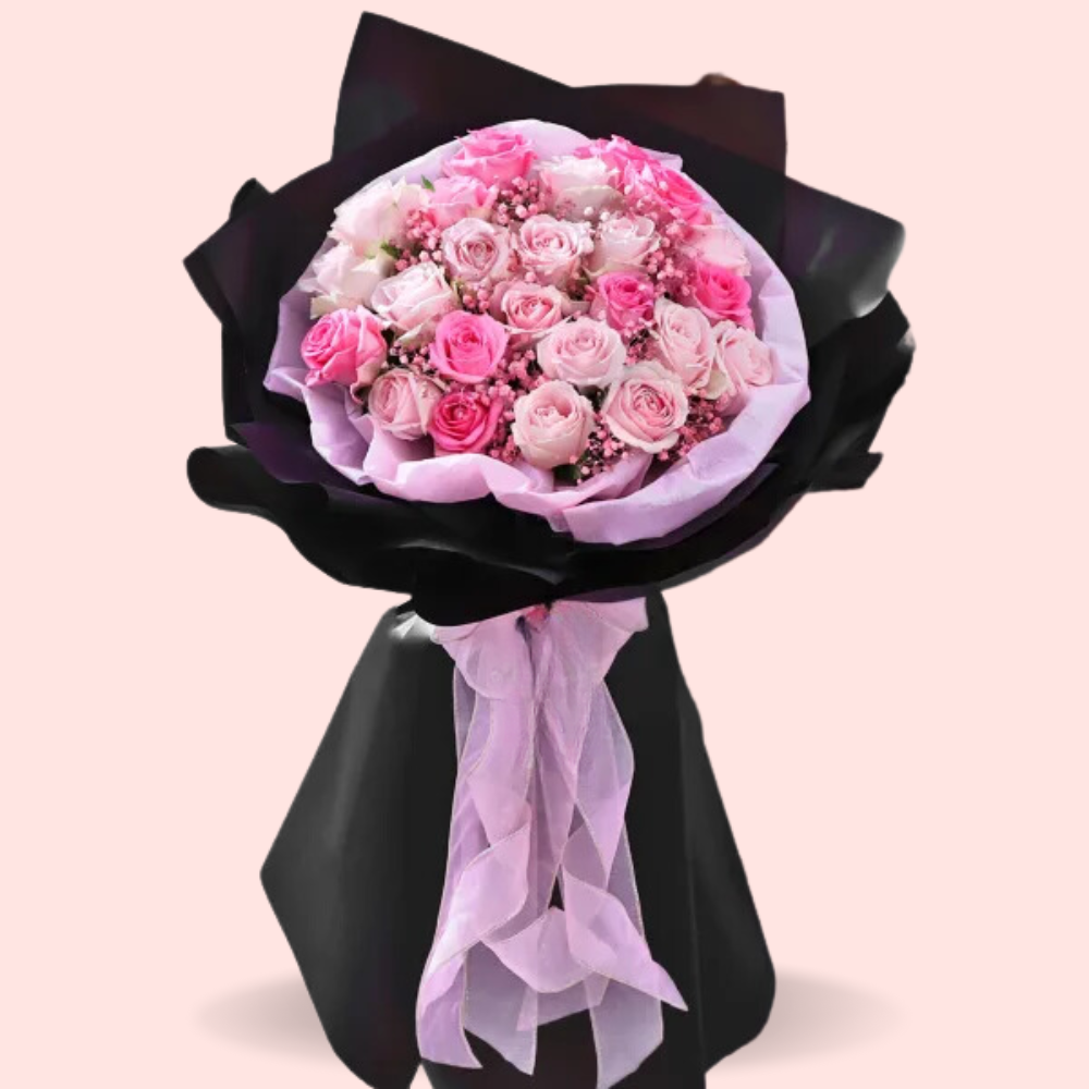 Elegant Bouquet of 30 Pink Roses