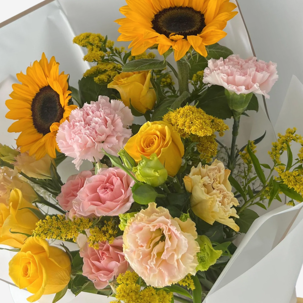 Heartfelt Sunshine Bouquet