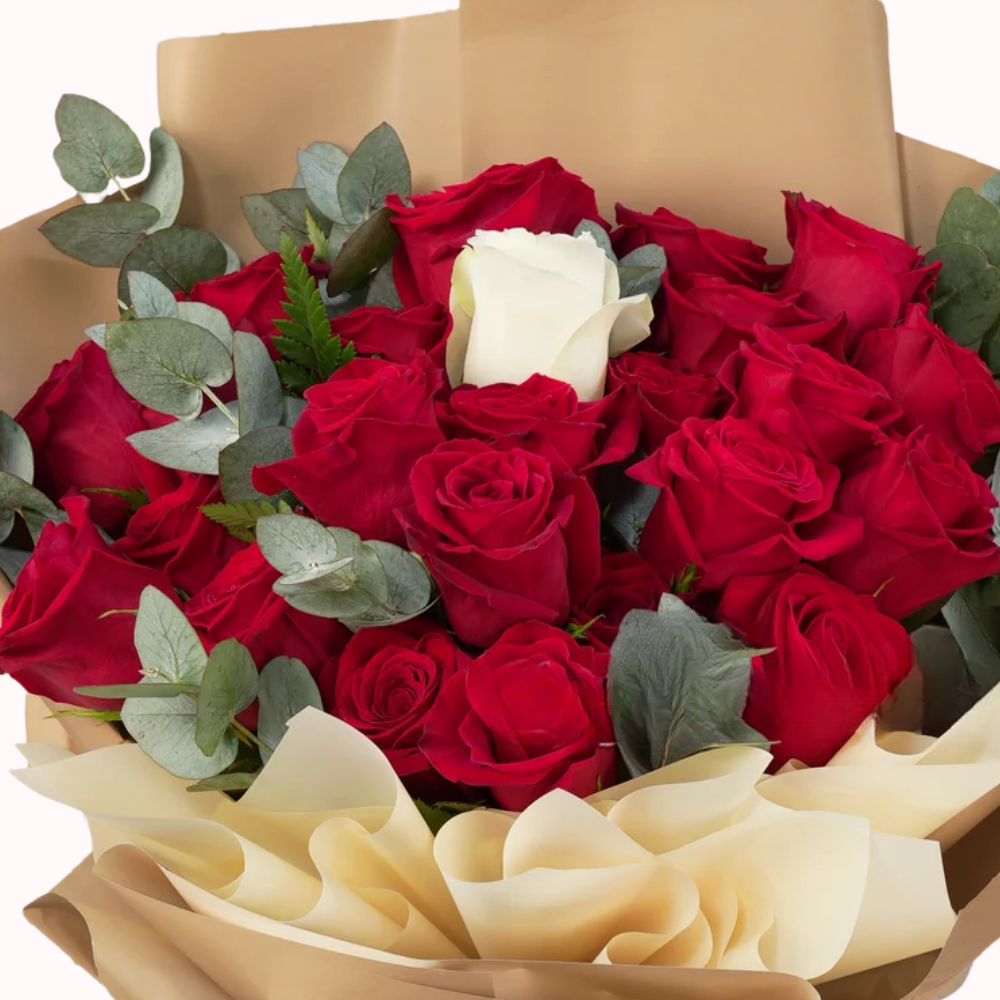 Tajmahel Red Rose Bouquet
