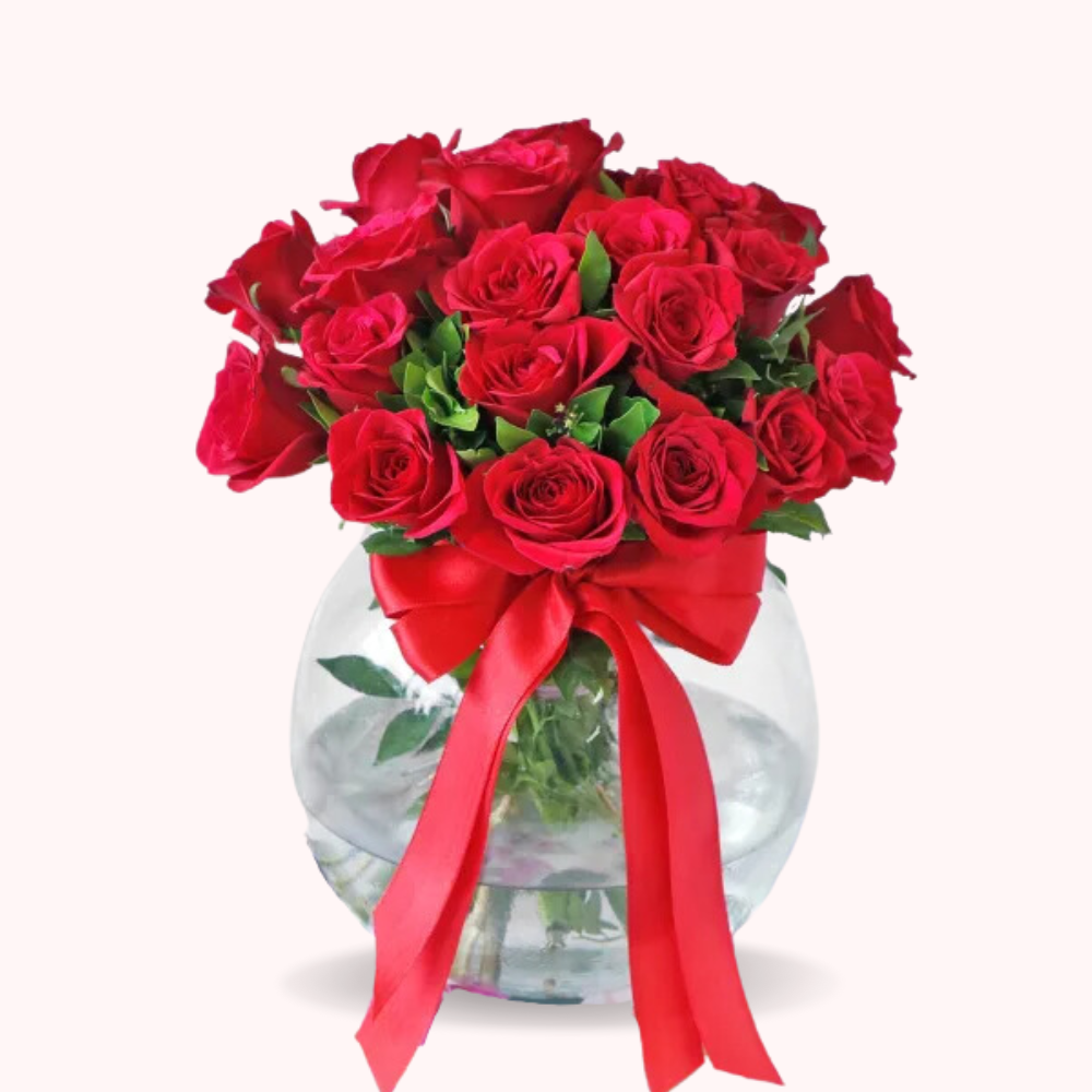 20 Red Roses in Glass Vase