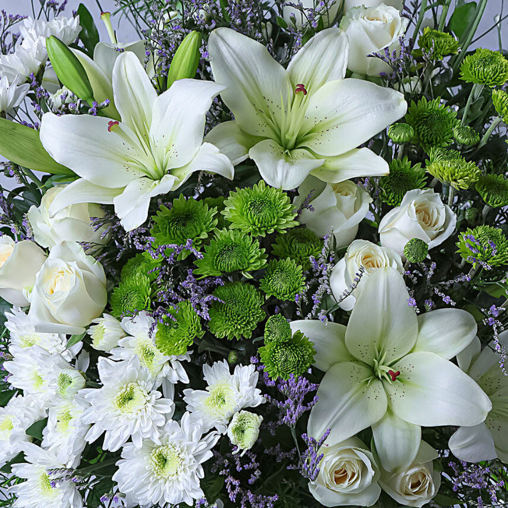 Pure Romance Lily & Rose Bouquet